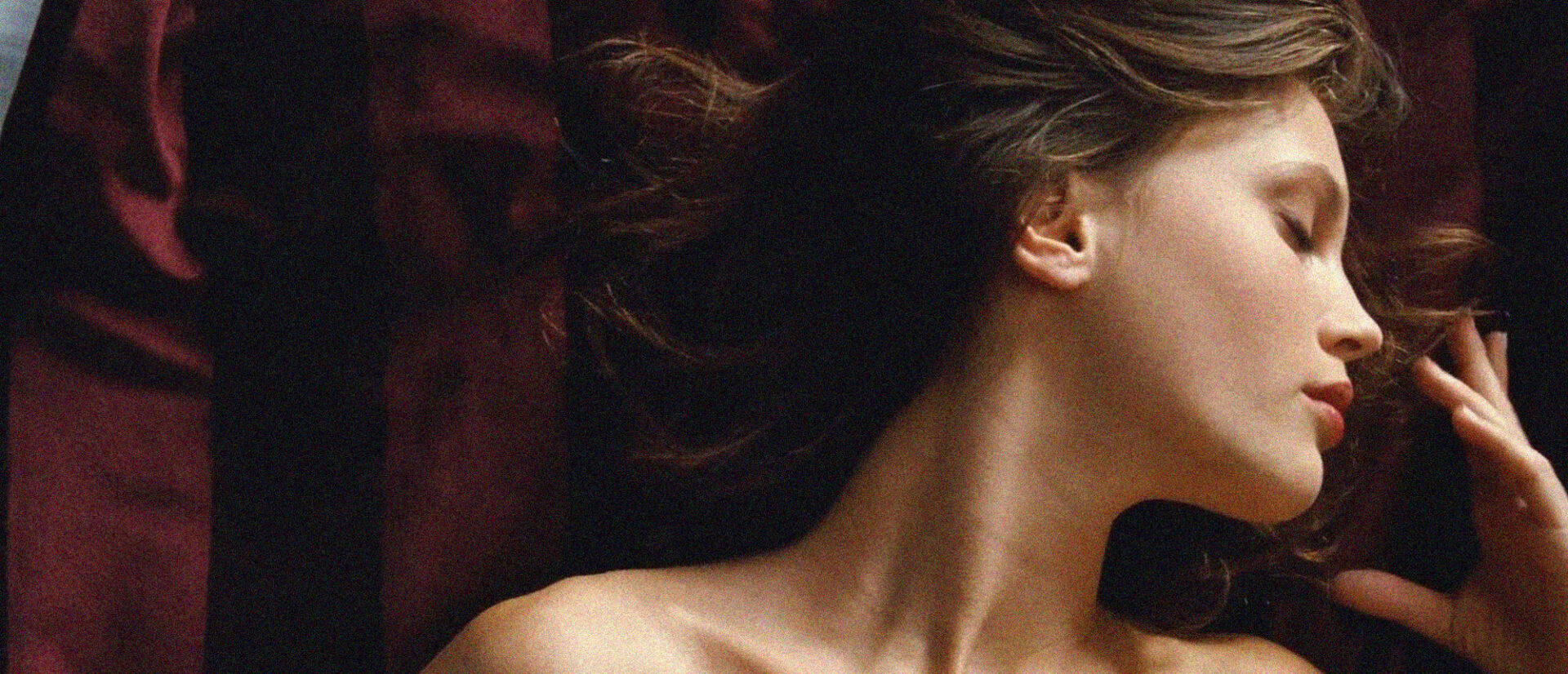 Review phim 'Young And Beautiful’ của François Ozon