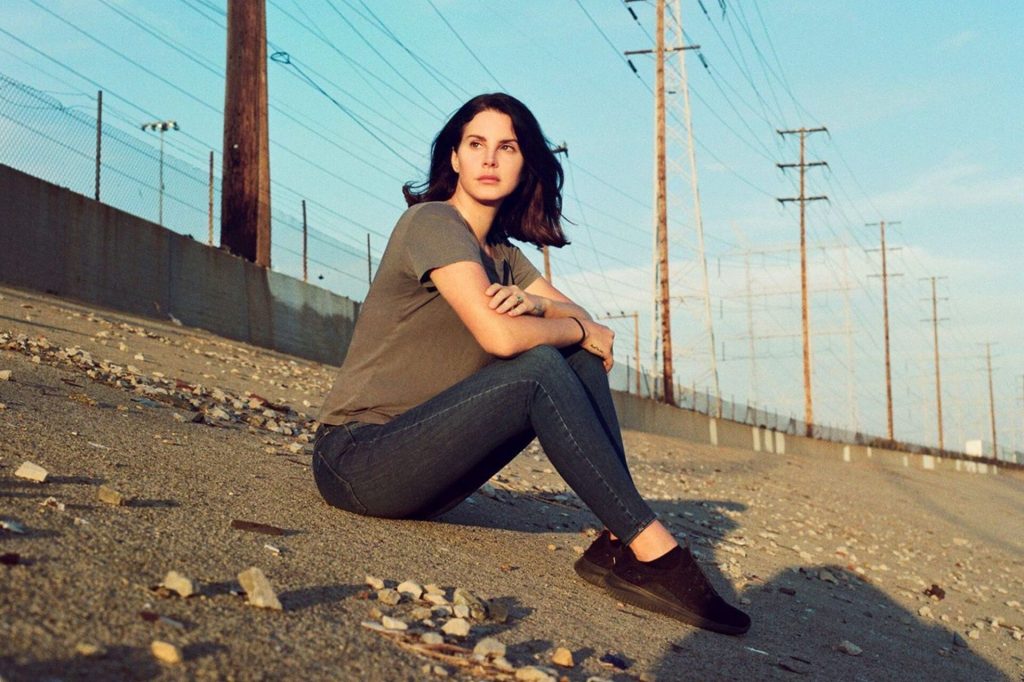 Norman Fucking Rockwell! là album trần trụi nhất của Lana Del Rey.