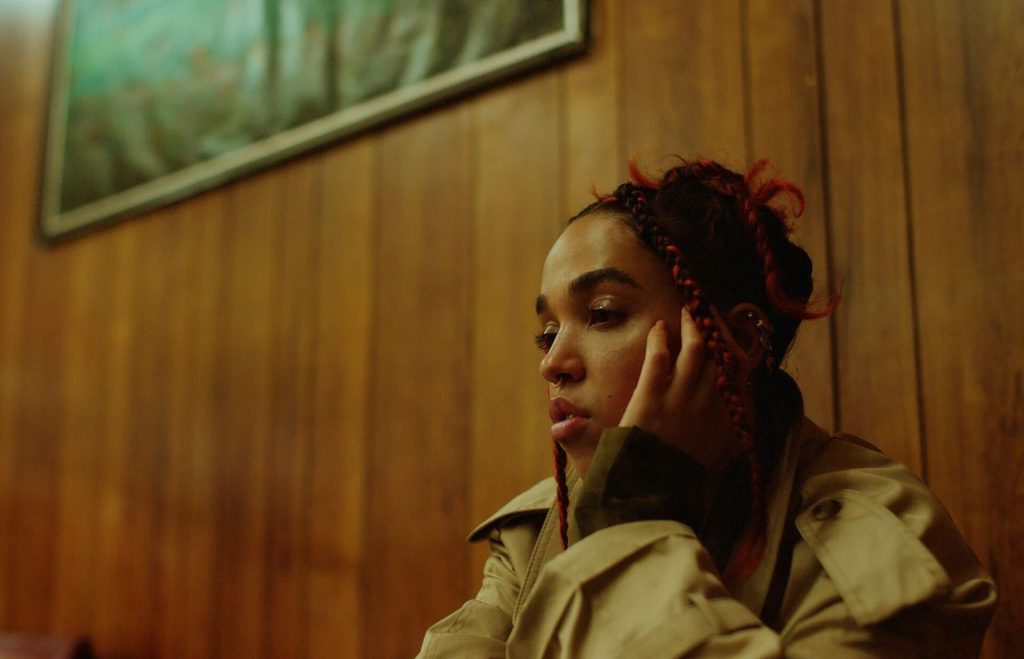 FKA Twigs mất nhiều năm để thai nghén Magdalene.