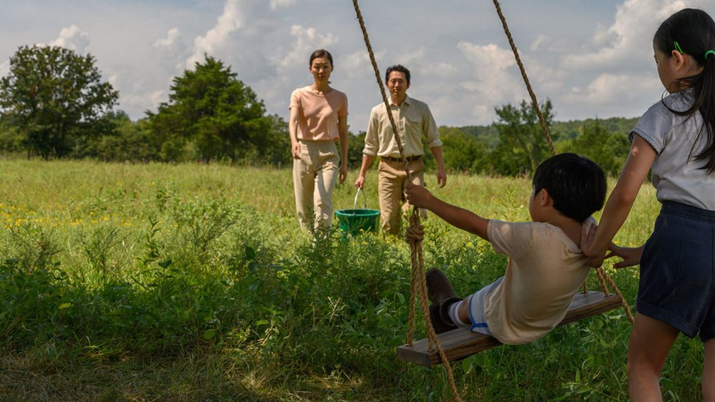 Theo dõi Minari, người xem có cảm giác đang đọc những trang nhật ký tươi đẹp, nhưng phảng phất màu buồn bã. Ảnh: A24.