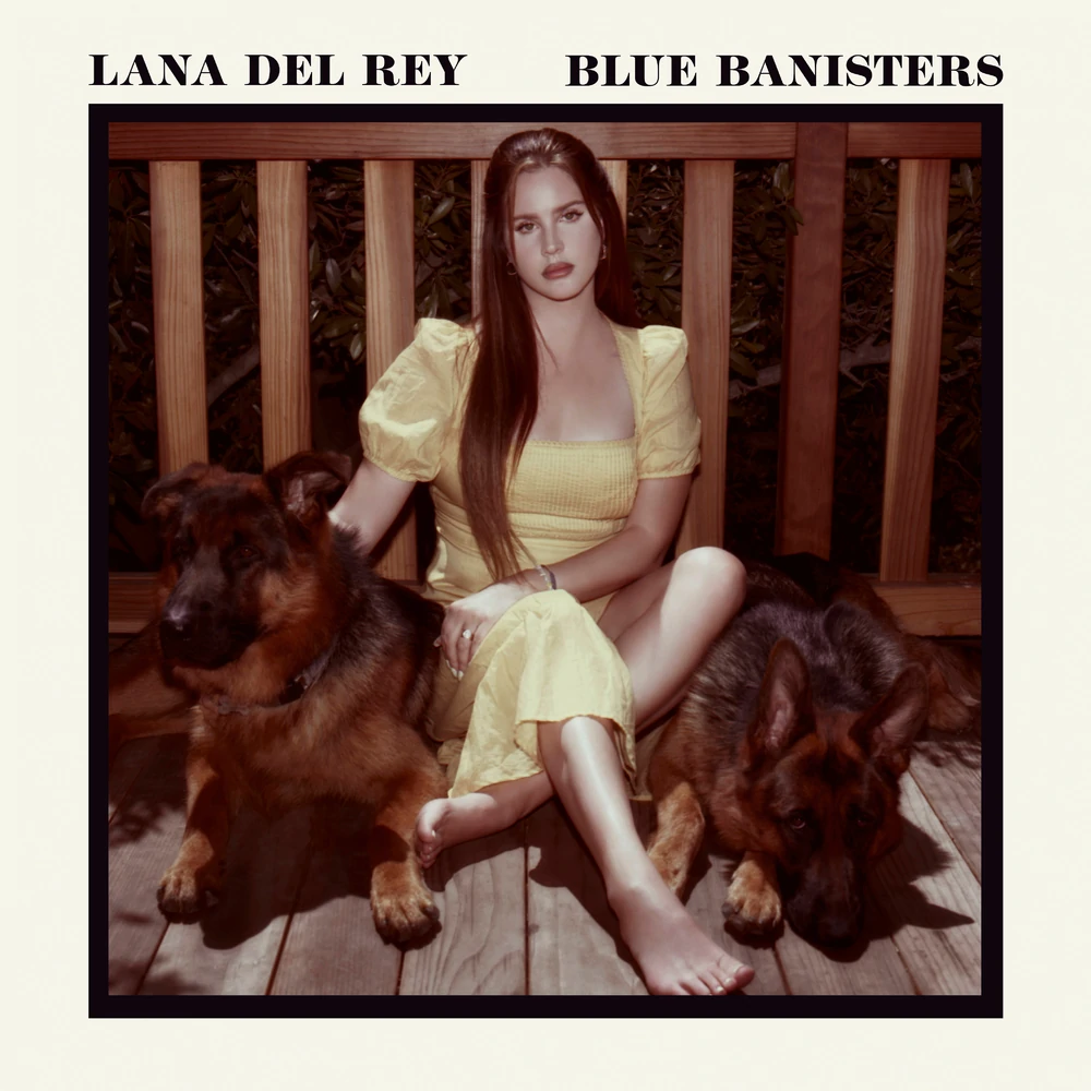 Bìa đĩa nhạc thất tình "Blue Banisters" của Lana Del Rey.