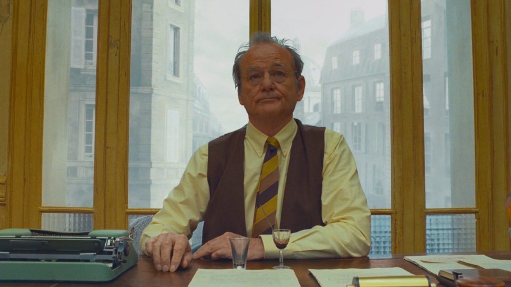 Arthur có góc nhìn hoàn toàn khác các biên tập viên tạp chí The French Dispatch.