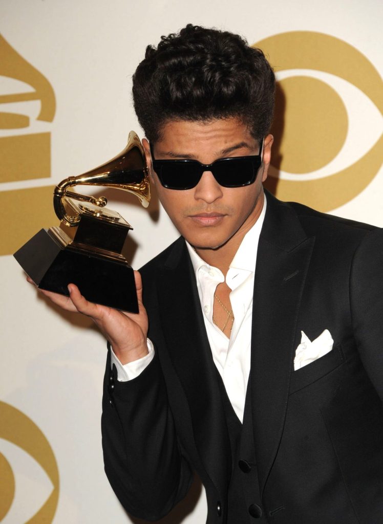 Bruno Mars – người khiến làng nhạc thế giới chao đảo